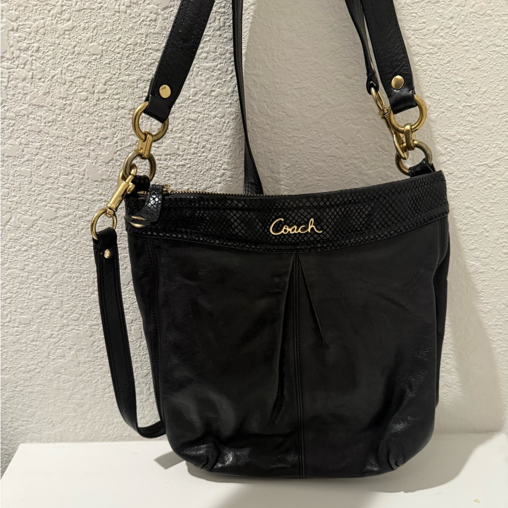 COACH Ashley Hippie Crossbody Satchel Black Leather and Snake Print Trim - Picture 3 of 11